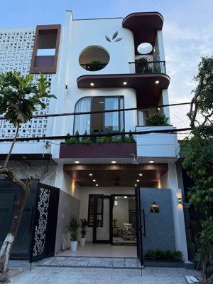 chính chủ bán nhà 2 tỷ 480 đường hà huy giáp, p. thạnh lộc, q.12, 85m2, đang cho thuê 22tr/th, shr