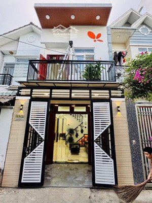 bán nhà hẻm 56 tx25 nhà mới, vào ở ngay vị trí: hẻm 56 tx25, đường trước nhà rộng 5m, xe hơi