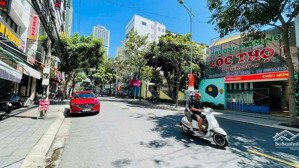 [ khách sạn 6,5 tầng hoàng hoa thám_ siêu mê ] ra biển trần phú : 250m giá : 20,5 tỷ