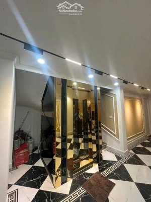 cho thuê nhà hoàn thiện siêu đẹp khu a geleximco gần vinsmart city có thang máy, chỉ 35 triệu!