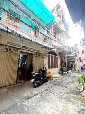 nhà 2 tầng tân kỳ tân quý-tân sơn nhì- tân phú-32m2-2tầng-3.95 tỷ tl