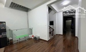 chính chủ bán nhà hóc môn dt 4x18m 4 tầng nhà mới 100% full nội thất sổ hồng riêng giá 8 tỷ tl