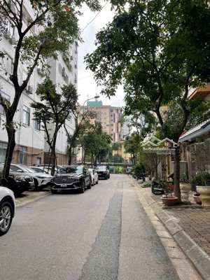 phân lô tôn thất thuyết vỉa hè kinh doanh đối diện đại sứ quán mỹ, kinh doanh ngày đêm lô góc