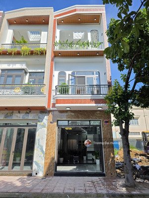 bán nhà 1 trệt 2 lầu kdc hiện hữu, p. an phú, tp. thuận an- 4,5ty tl