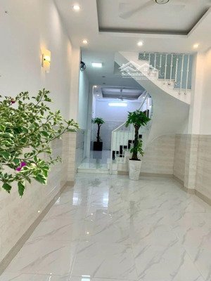 siêu phẩm nhà đẹp vườn lài, phú thọ hòa, tân phú giá chỉ 6.8 tỷ