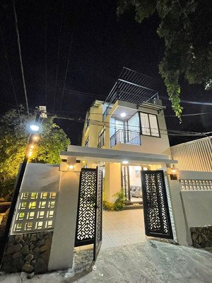 villa nhà 3 tầng hiện đại kiệt lý nam đế - kim long - tp huế
