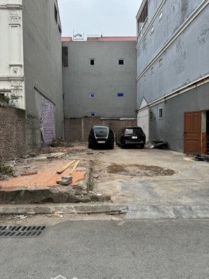 hiếm đất đẹp đức giang việt hưng 75m2 mt: 4m. ngõ 5m ôtô tránh kd gần đường 40m kéo dài giá 12 tỷ