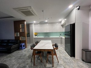 bán cc tại petrovietnam landmark, 8,6 tỷ, 153m2, 3pn, 2wc, giá ưu đãi