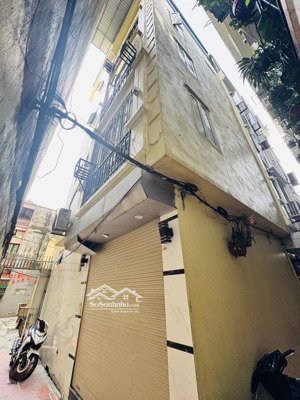 nhà lô góc 5 tầng chắc như pháo đài 1 nhà ra ô tô giá cực hời!