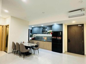 bán căn hộ chung cư dragon hill 1. gọi em: 