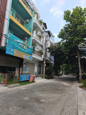 bán nhà mặt tiền 3,5 tầng 5*18,5m, 14,5 tỷ, đường phạm hữu lầu, phú mỹ- q7, dòng tiền 21 tr,shr