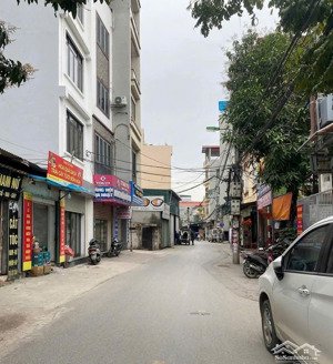 nhà 30m2 x 6 tầng tây mỗ, căn góc 2 thoáng, view hồ, ô tô vào nhà, giá 7.95 tỷ, lh 