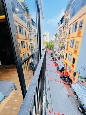 mặt phố kim giang tòa căn hộ dịch vụ cao cấp 7 tầng lô góc 2 thoáng dòng tiền 70tr/tháng 21,9tỷ