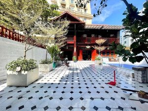 [cho thuê] biệt thự!!! nguyễn văn hưởng ,p.thảo điền quận 2!!! (350m2)