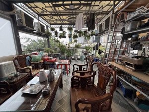 mặt phố - ô tô tránh - kinh doanh - 6 tầng thang máy - chủ để lại nội thất.