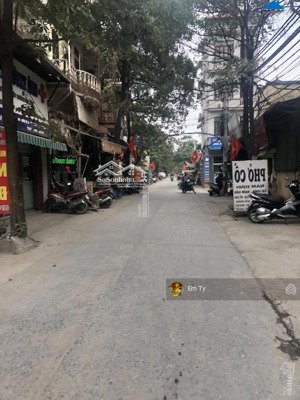 chính chủ nhờ em ty bán đất la nội_100 m lô góc_mặt tiền rộng cực hiếm_ngõ thông gần ô tô tránh