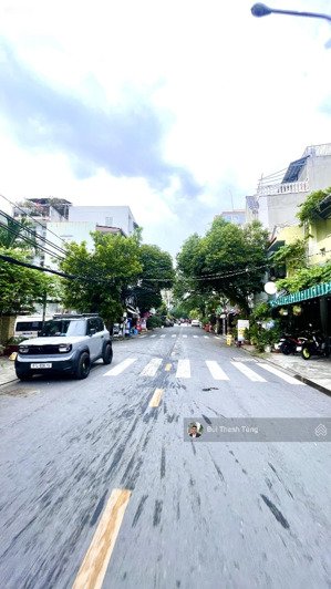 lô nhì mt đường số tân quy, 3 tầng, 4.1m x 8m, giá 5.3 tỷ