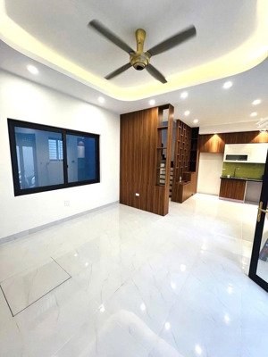 hiếm nhà mới koong cầu giấy - lạc long quân - tây hồ 5 tầng, 72m , mt6,5m . nhỉnh 11.x tỷ vừa ở kd