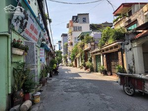 chủ mót bán giá cực tốt - đất rộng xây ccmn chuẩn bài - đầu tư giữ tiền - 50m ra đường oto tránh