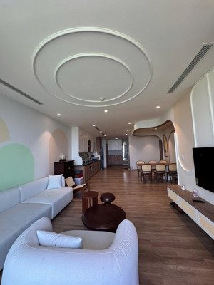 bán căn 3 ngủ trục 09 toà l1 landmark 115m giá 1.x tỷ bao phí lh 