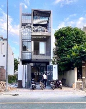 giảm 800tr ngộp bank cần bán gấp
nhà 1trệt 2lầu kdc hiệp thành 3
- dt 108m2 thổ cư 100% nở hậu