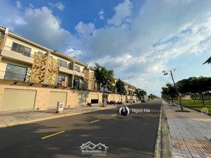 shophouse dân chủ hàng hiếm giá tốt tại suncasacnetral