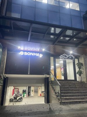 siêu hiếm! siêu víp phố trần thái tông 125m2 x 9 tầng thang máy, dòng tiền 2 tỷ/năm giá bán cực tốt