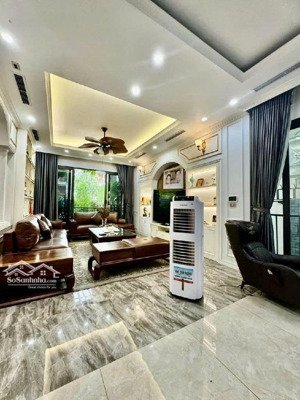 bán biệt thự kđt xa la, hà đông 226m2, 4 tầng, 11m mặt tiền, đường rộng 15m, giá chào 55.x tỷ
