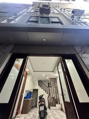 nhà đẹp phố minh khai 2 thoáng trước sau mặt ngõ thông kinh doanh 35m2 x 5t giá 6.5 tỷ ngõ thông