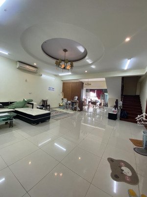 bán căn hộ chung cư tại sky light, 12,8 tỷ, 200m2, 3pn, 2wc, giá tốt!