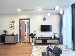 cho thuê cc 2pn, 2wc, 83m2 tại the prince residence, 24 triệu, phú nhuận. lh: 