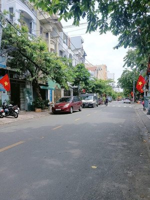 mtkd nguyễn ngọc nhựt - 90m2 - gần chợ tân hương.