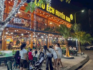 cho thuê mbkd phố đại la - minh khai, tổng dt sử dụng gần 400m2, mt 25m trải dài, giá thuê 120tr/th