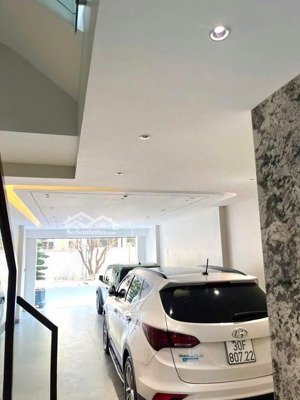 bán căn nguyễn sơn - gia thuỵ 7 tầng đường thông mặt tiền khủng - kinh doanh