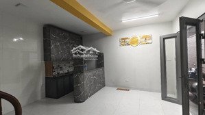 nhà 3t 34m2, vĩnh hưng giá mềm ngõ thông hai phố, cách ô tô 30m, full công năng, ở luôn không sửa!