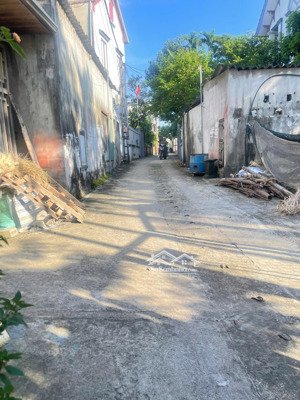 hàng đẹp bám ql6 tại xã phú nghĩa mới (đông phương yên) chương mỹ diện tích 94m đất full thổ cư