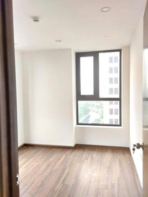 chủ nhà cần bán căn cc 56m2 2pn2vs tại toà chung cư pcc1 triều khúc - ntcb. lh: 083.555.****