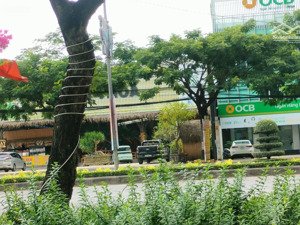 bán mặt bằng ql51 p.phú mỹ -tp.hcm, đang cho thuê dòng tiền 1tỷ/năm.