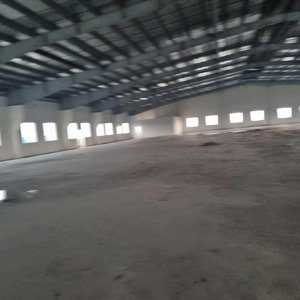 bán xưởng chính chủ bình tân 7.000m2 khuôn viên: 11.000 trạm điện, đường container, pháp lý rõ ràng
