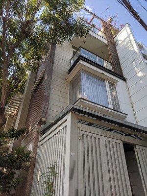 cho thuê nhà nguyên căn đặng thuỳ trâm gần phạm văn đồng