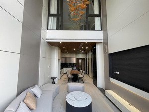 bán hộ bà chị căn siêu phẩm ngõ cự khối - long biên