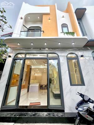 Nhà Trệt Lầu Trục chính hẻm 7 đường Trần Vĩnh Kiết gần chợ Nổi, P.An Bình, TP.Cần Thơ.