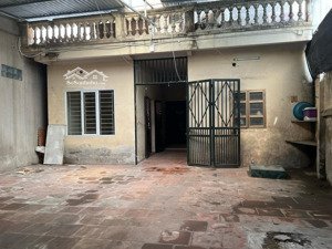 bán nhà cầu giấy, 155/159m2, mặt tiền 6.4m, ô tô đỗ cửa, xây ccmn đẹp