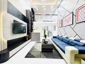 nhà đẹp tô vĩnh diện, 46m2x5t, gần ôtô tránh gần ngã tư sở, giá 8,5 tỷ (cam kết nhà thật giá chuẩn)