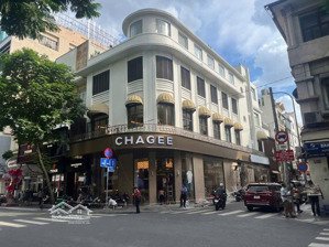 lô góc mặt phố vũ phạm hàm cho thuê, mt 20m, dt 692m2, view hot-giá tốt