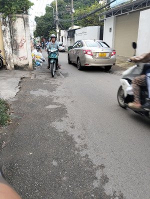 nhà đẹp giá hời hxh bùi đình tuý, bình thạnh - 2 tầng, 3pn, nở hậu nhẹ 5,85 tỷ sở hữu ngay