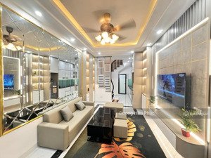 hàng hiếm! bán nhà ngõ 79 cầu giấy dt 30m2x5t cách ô tô 40m, thoáng trước sau, mới tinh chỉ 7,6 tỷ