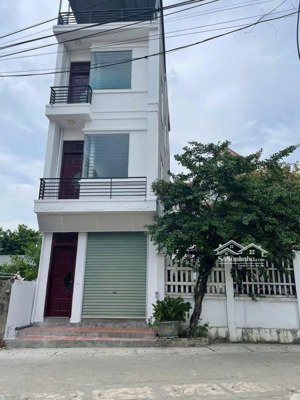góc cho thuê nhà 4 tầng trục chính kd tại yên vinh, thanh lâm
