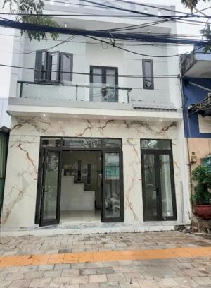 Gia đình tôi cần bán nhà 2 tầng mặt tiền đường 7M5 Phan Bá Phiến , Sơn Trà , Đà Nẵng ( VỊ TRÍ CÁCH BIỂN 300M ) ⭐⭐⭐⭐