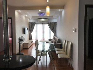 cần cho thuê căn hộ chung cư orient ,331 bến vân đồn ,phường 1, quận 4 diện tích 90m2, 3pn,2pn